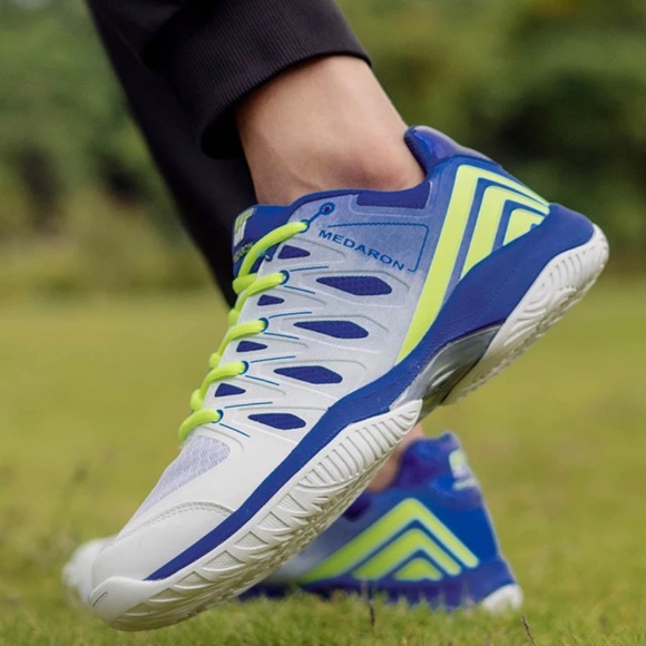 Awesome Medaron Court Shoe 